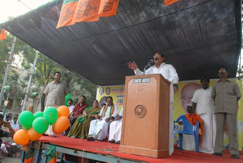 Venkaiah Naidu campaigns in Chennai