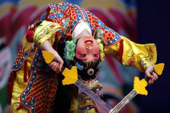 Witness the ancient art of Chinese opera