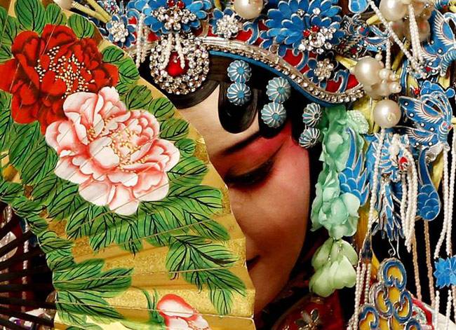 Witness the ancient art of Chinese opera