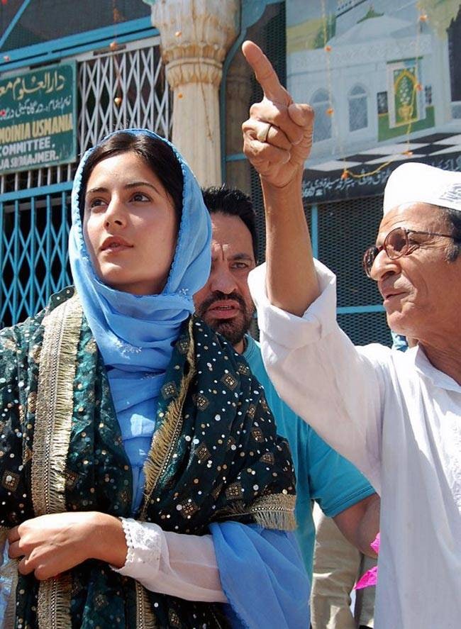 SEE PICS: Katrina Kaif's date with Ajmer Sharif Dargah, from Namastey London to Fitoor