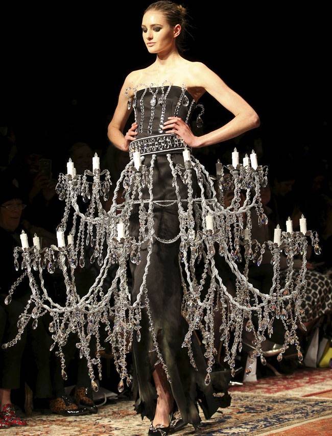 Milan Fashion Week: Six dresses from the Moschino runway that are perfect  for Halloween - India Today