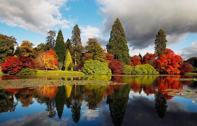 10 photographs that prove autumn is an amazing time to travel the world