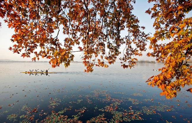 10 photographs that prove autumn is an amazing time to travel the world