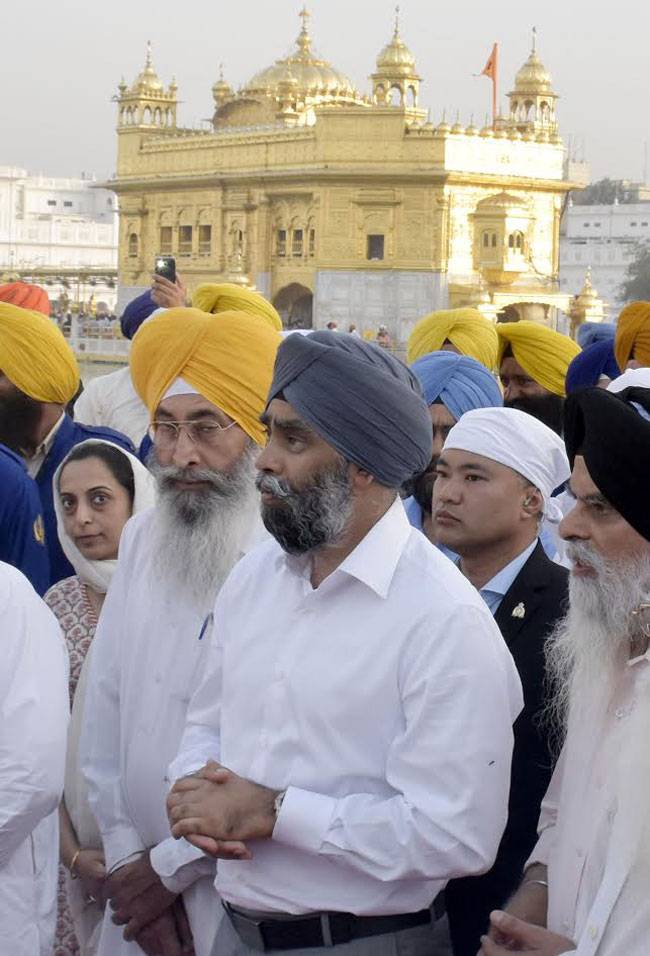 In Pictures: Canadian Defence Minister Harjit Singh Sajjan pays obeisance at Golden Temple