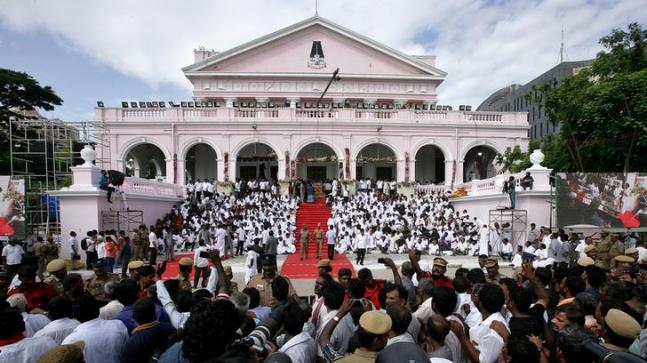 Karunanidhi's final journey: In pictures