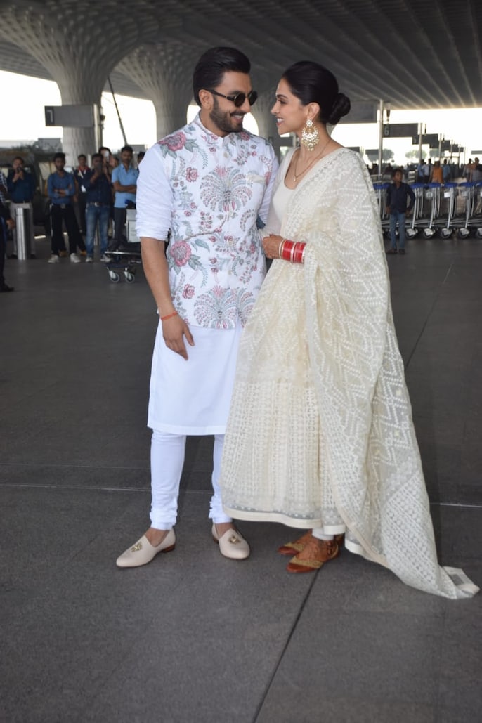 Deepika Padukone and Ranveer Singh jet off to Bengaluru for