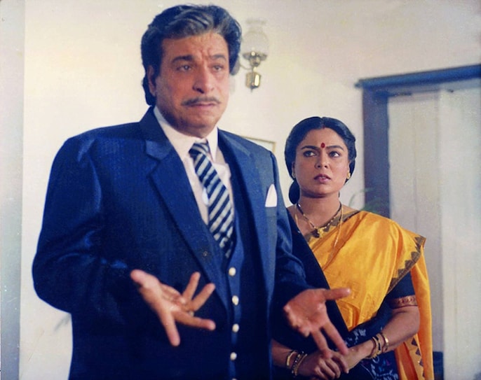 Kader Khan dies at 81: Rare photos of the actor with his co-stars