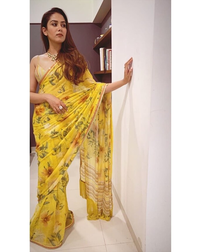 Mira Rajput Pairs Bralette With A Saree And Nails Ethnic Fashion See Pics India Today Mira Rajput Pairs Bralette With A Saree And Nails Ethnic Fashion See Pics India Today