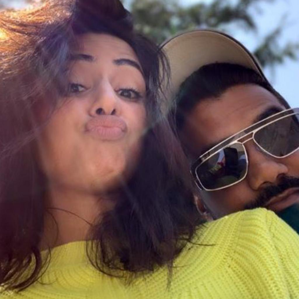 حنا خان اور راکی جاسول Hina Khan and Rocky Jaiswal