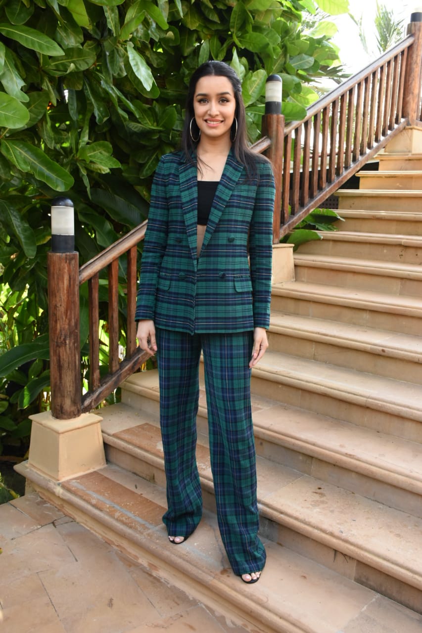 Shraddha Kapoor turns boss lady in bralette and plaid suit with Prabhas ...