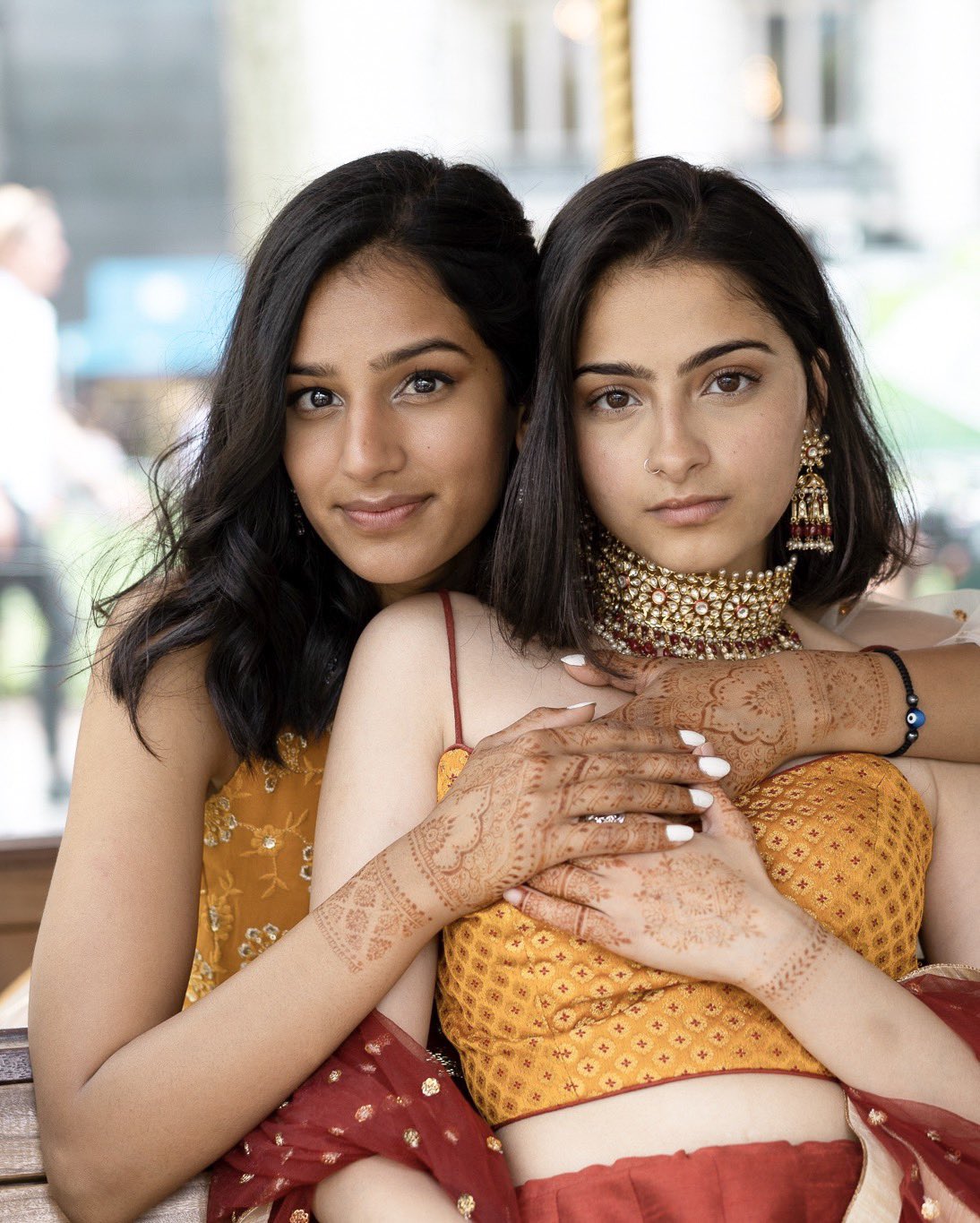 Viral Hindu-Muslim, India-Pak lesbian couple celebrates anniversary with  new pics. They are stunning - India Today