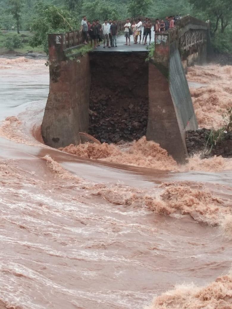 Flood situation in Karnataka and Maharashtra continues to be grim