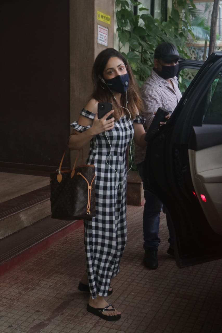 Yami Gautam Carries a Louis Vuitton Bag Worth Rs 97k While She