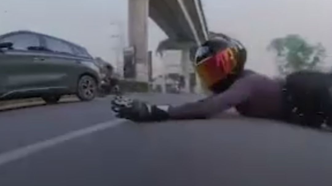 Woman biker critically injured after alleged car chase in Gurugram
