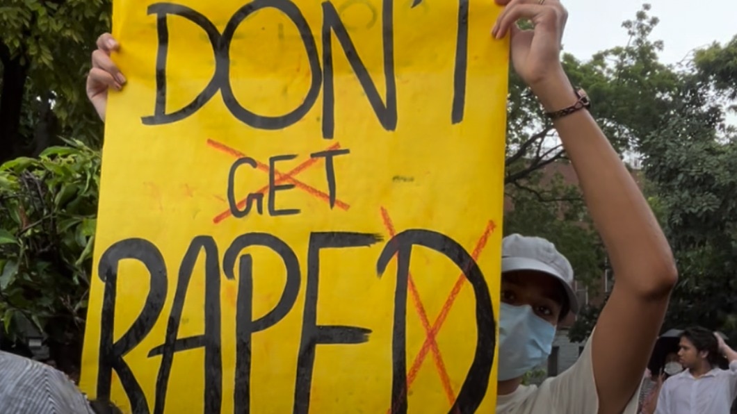 DU women's safety march: "Hum auratein aazaad hain" protest hits north campus