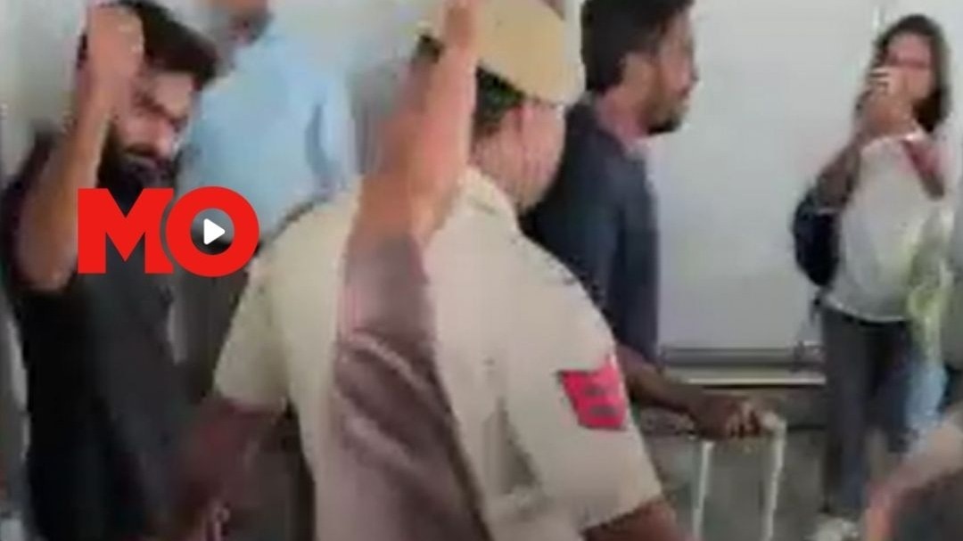 CJP's Abhijit Dipke faces angry reactions at Delhi Airport