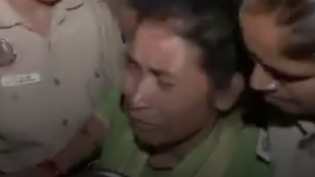 Ankita Bhandari's mother breaks down as police detain her at India Gate