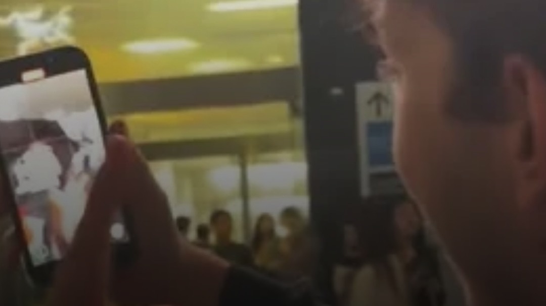 This Japanese activist was confronted by a man claiming to be an Israeli soldier