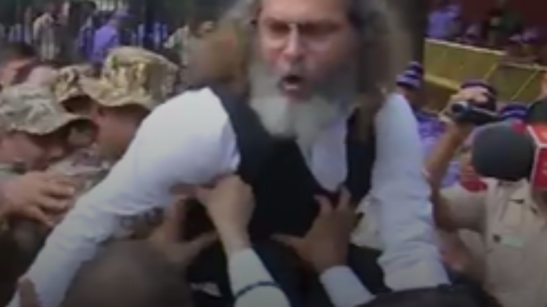 Lawyers, police clash as Dipke appears before magistrate