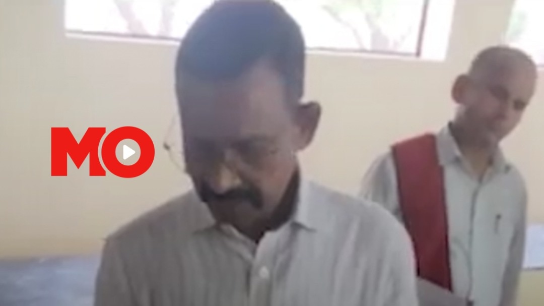 Children stop DM's car to speak up about beatings and poor mid-day meals