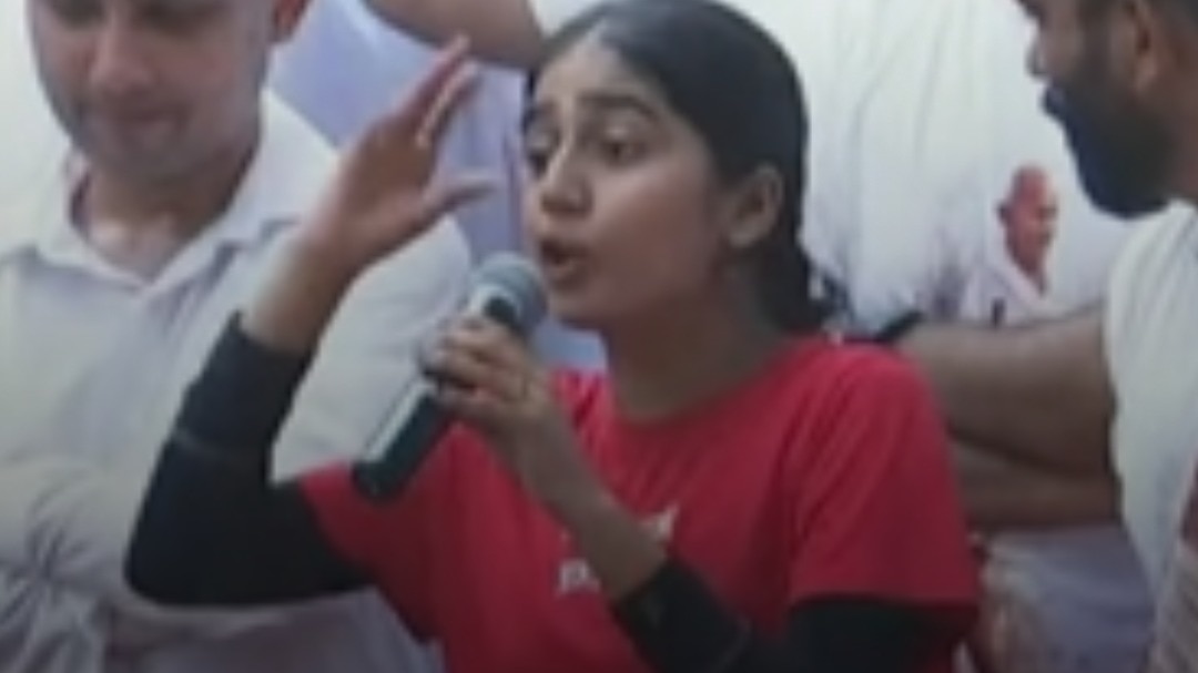 15-year-old's take on Modi supporters and protests