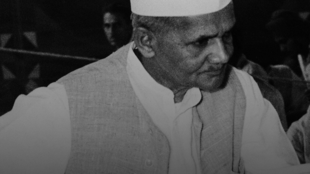 What Lal Bahadur Shastri's childhood was like
