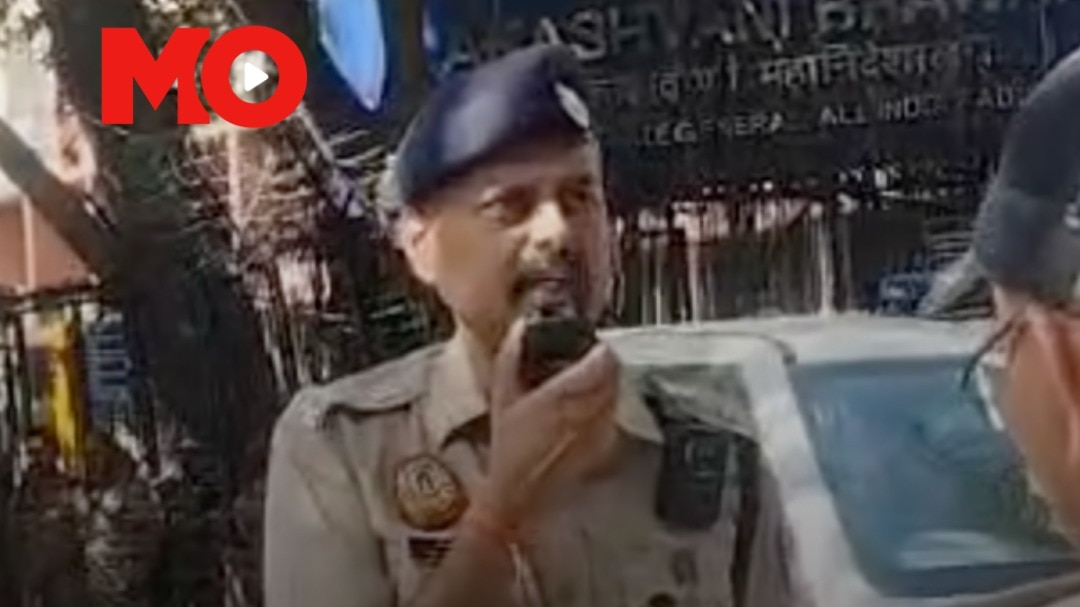 Delhi police bring body cameras to India block protest