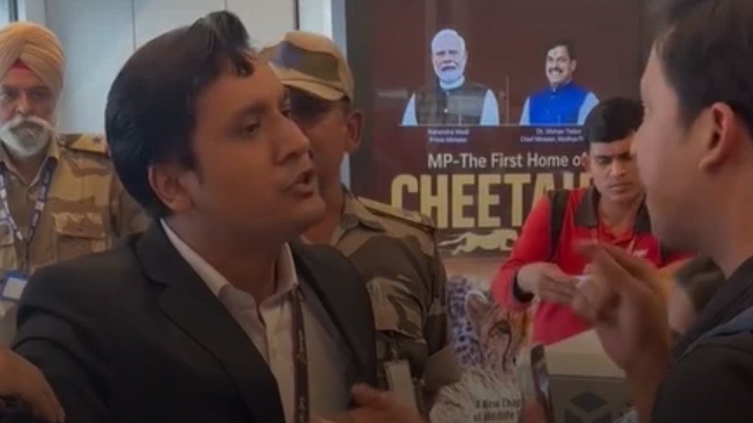 Why passengers chanted 'shame on SpiceJet' during Delhi airport argument