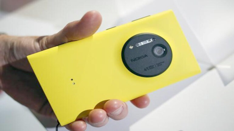 nokia lumia 1020 is rs 49 999 too much for a windows phone buzztop news