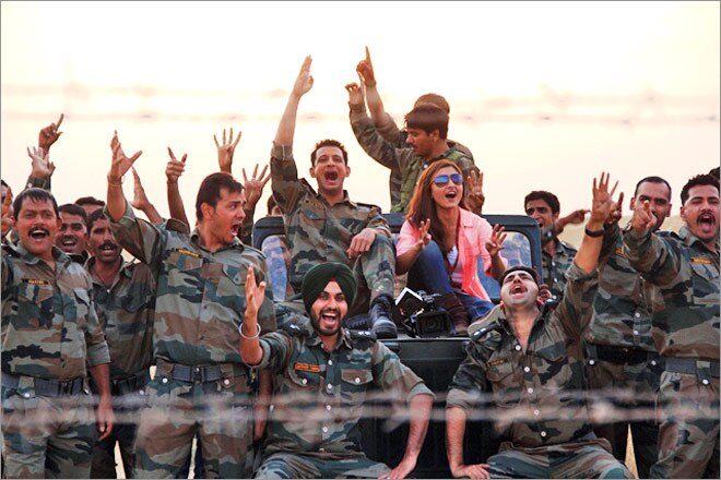 Still from War Chhod Na Yaar