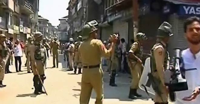 Security personnel in Jammu and Kashmir