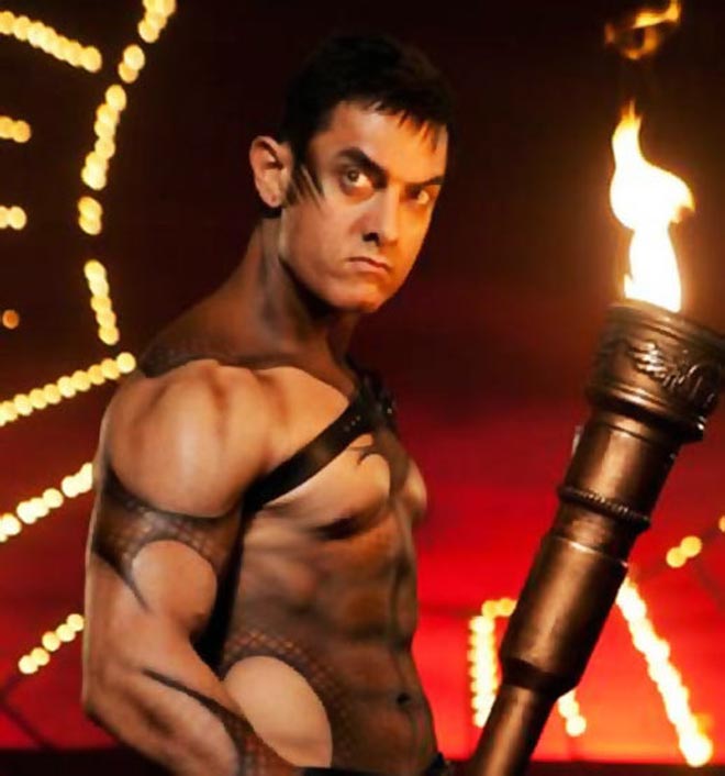 Aamir Khan Gets Body Art For Dhoom 3 Song Malang Movies News