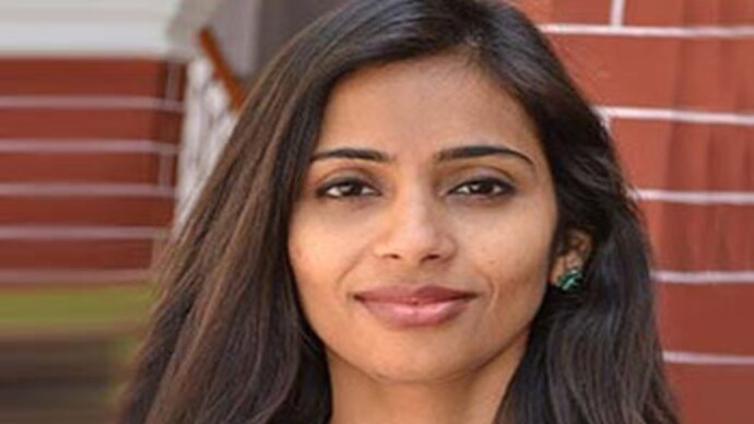 India Us In Diplomatic Row Over Diplomats Arrest India Today