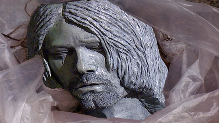 kurt cobain s hometown honours him with