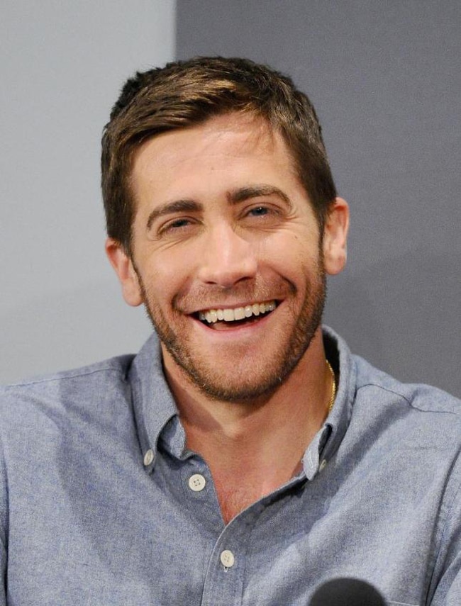 Jake Gyllenhaal Strips Off On Everest Set Movies News