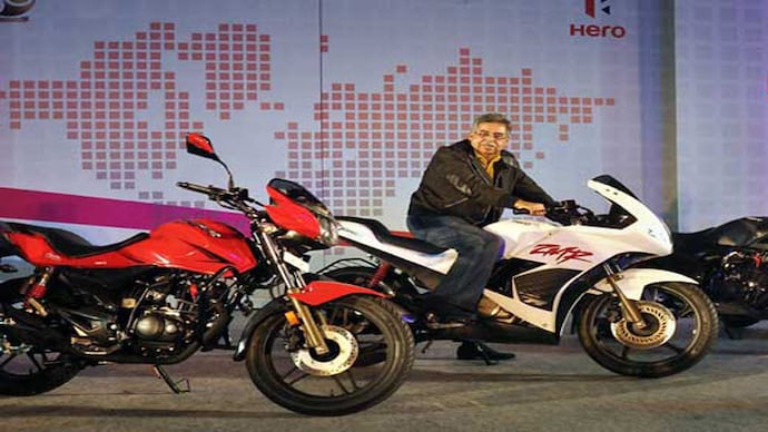 Two wheeler companies Honda and Hero increase product prices; no change from Bajaj, TVS, Yamaha