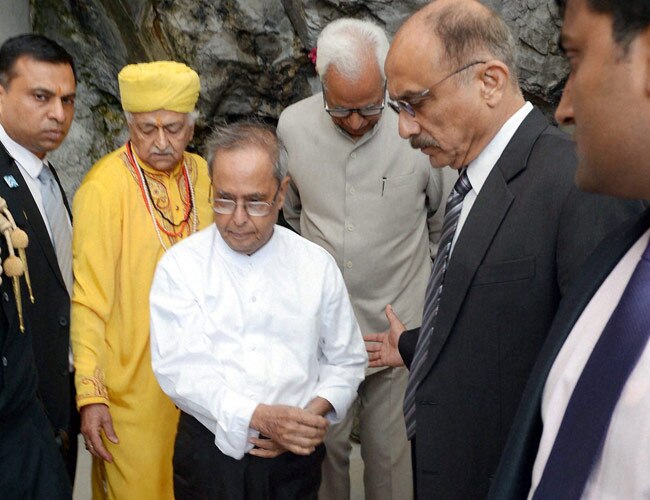 President visits Vaishno Devi, inaugurates two new facilities