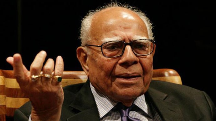 Ram Jethmalani writes scathing letter to Arun Jaitley on black money row