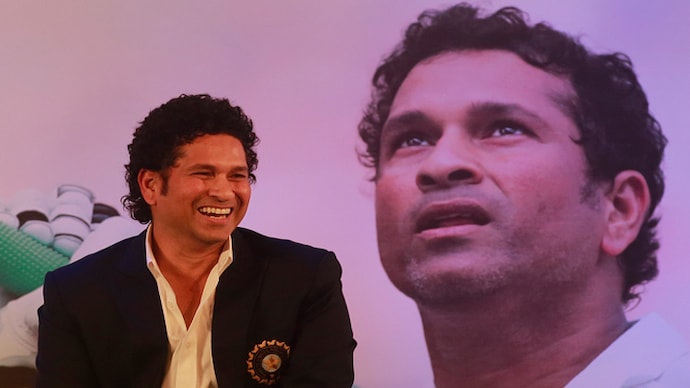Sachin Tendulkar once played with tissues in underwear - India Today