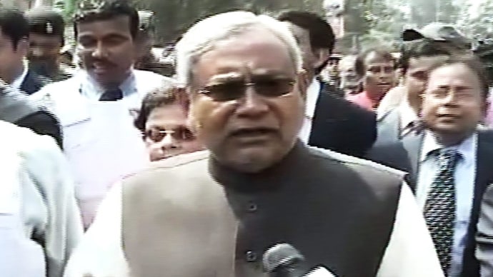 Nitish Kumar hails SJD's merger with JD-U in Kerala