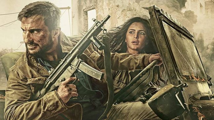 Saif Ali Khan and Katrina Kaif in a still from Phantom