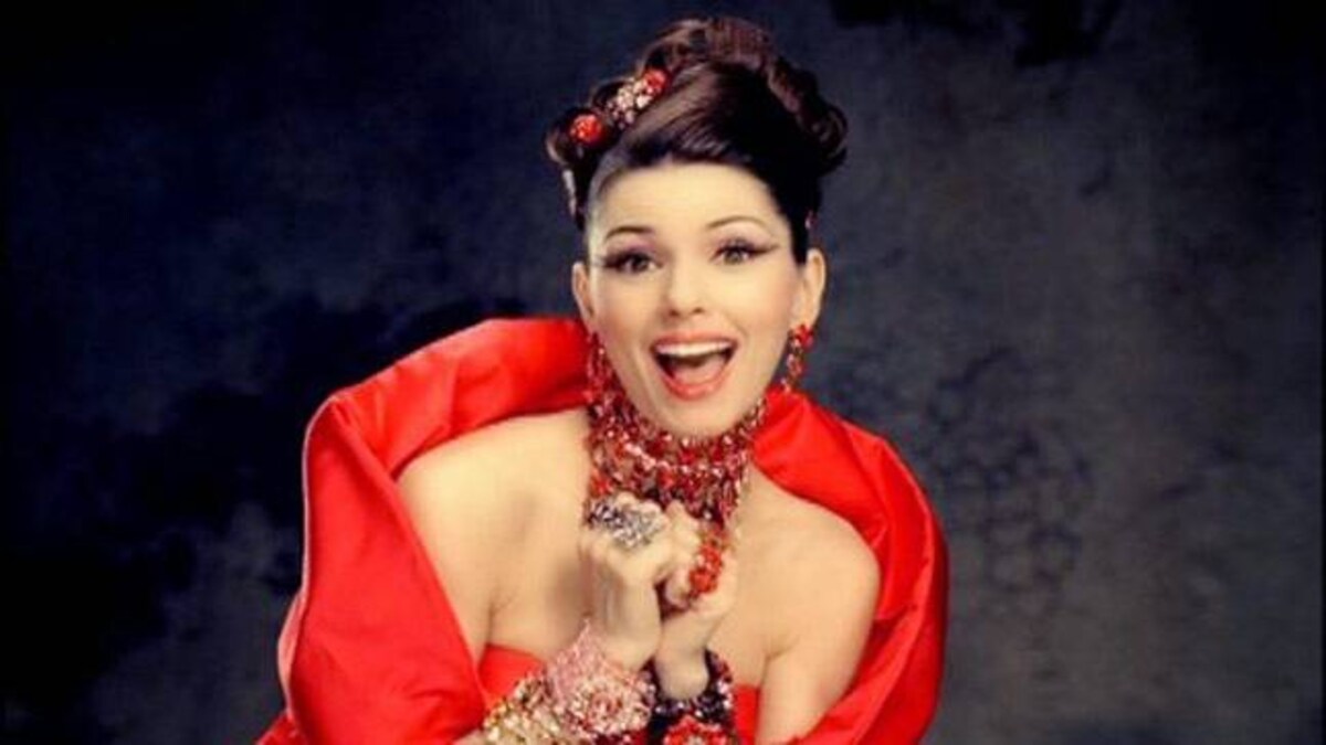 Birthday Girl 6 Lyrics Say Shania Twain Will Forever Be The Queen Of Sass Lifestyle News