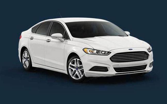 Ford Recalls 450k Midsize Cars For Possible Fuel Leak Auto News Ford Fusion
