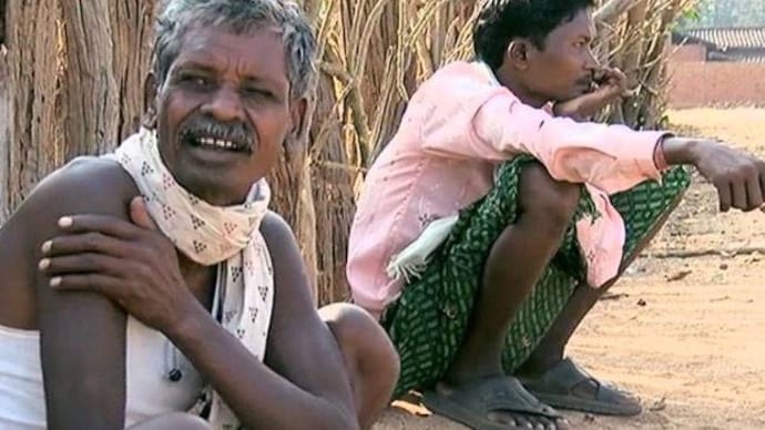 Lok Astha Sewa Sansthan mobilises Chhattisgarh villages to fight against alcoholism and domestic violence.