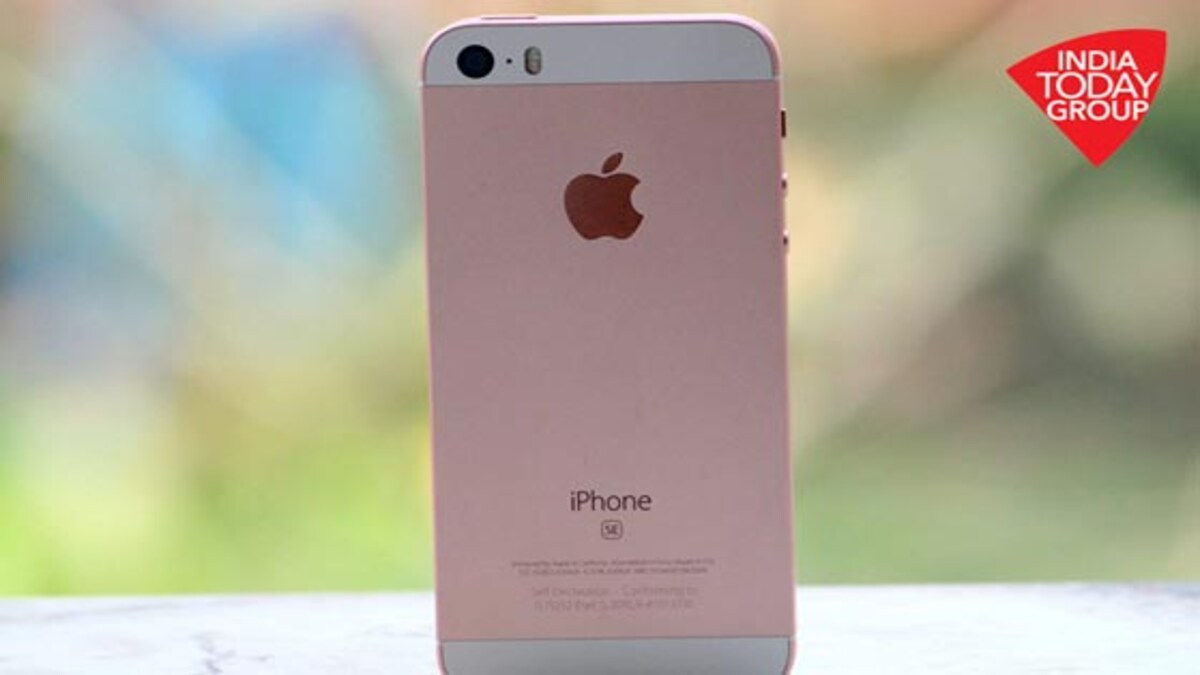 Apple Iphone Se Now Available In India Price Starts At Rs 39 000 Technology News