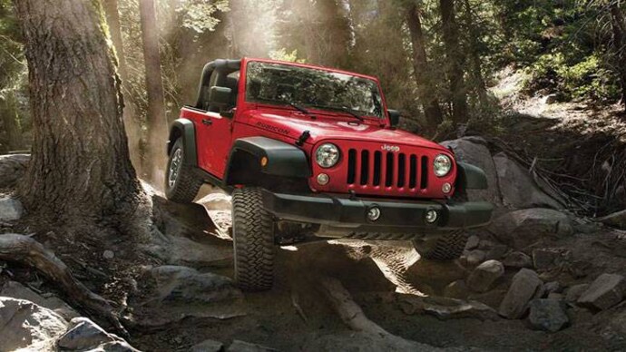 Fiat recalls half million Jeep Wrangler SUVs due to air bag issue - India  Today