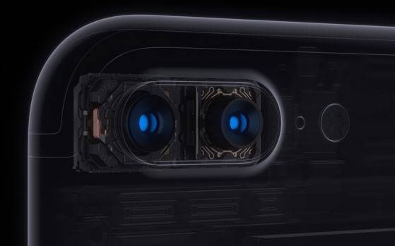 inside iphone 7 plus camera hardware