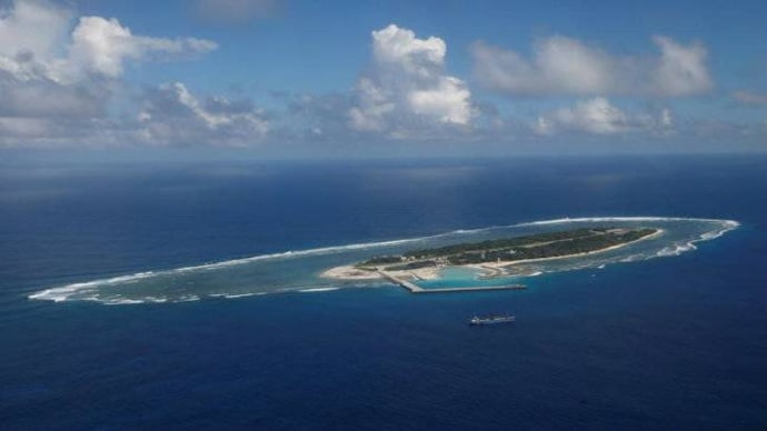 China, Vietnam agree not to 'escalate tensions' over South China Sea