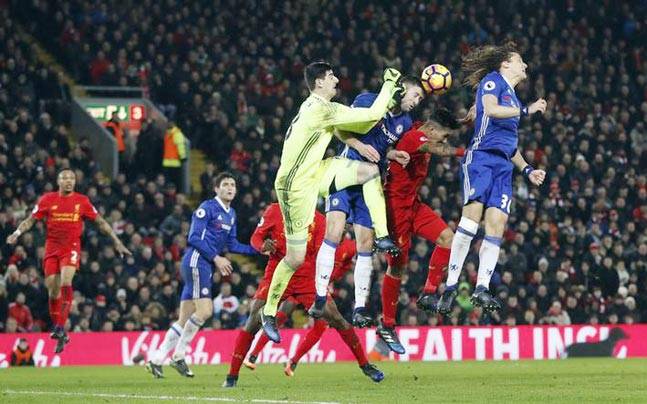premier league chelsea held by liverpool but rivals fail to profit