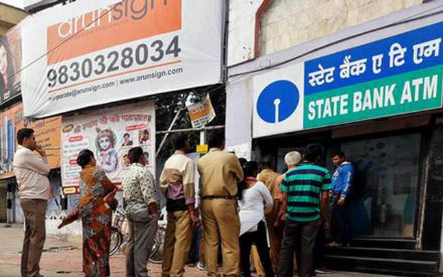 Withdraw To Your Heart S Content Rbi Does Away With Weekly Cash
